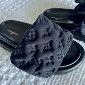 Louis Vuitton | Shoes | Authentic Louis Vuitton Pillow  display picture 1